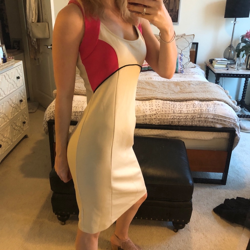 Emploi size xs dress great condition